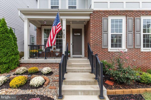 6137 OLIVET DR, Alexandria, VA 22315