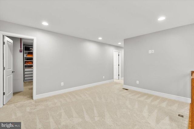 6137 OLIVET DR, Alexandria, VA 22315