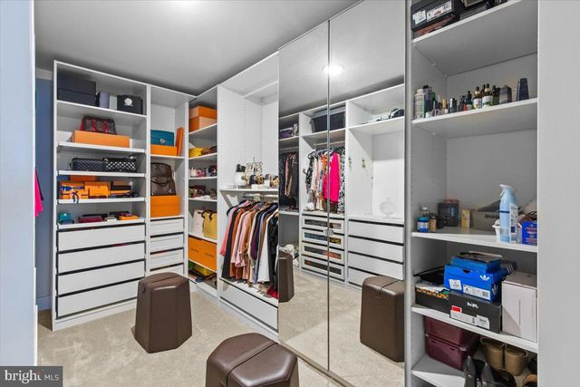 6137 OLIVET DR, Alexandria, VA 22315