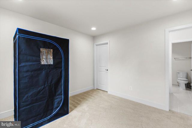 6137 OLIVET DR, Alexandria, VA 22315