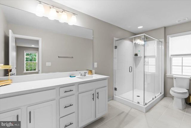 6137 OLIVET DR, Alexandria, VA 22315