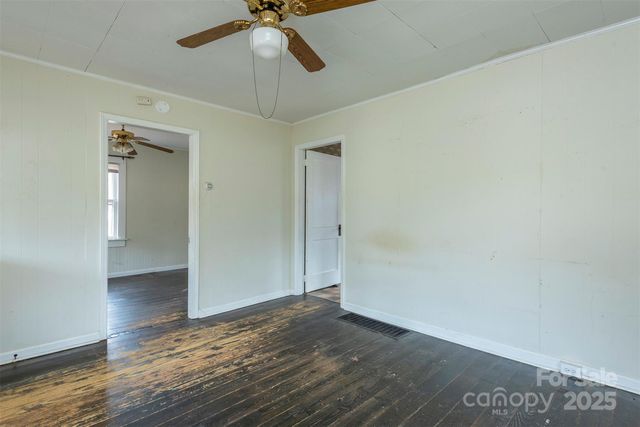 657 Old Fort Road, Fairview, NC 28730