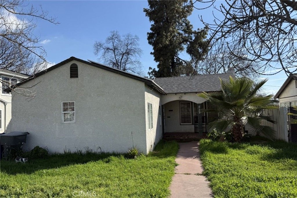 515 Neville, Hanford, CA 93230