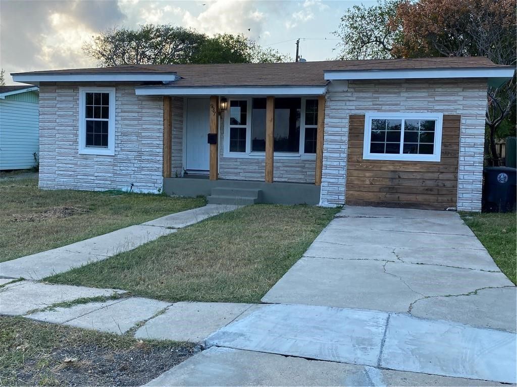 937 Nandina Dr, Corpus Christi, TX 78408
