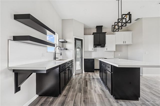 2404 San Pascual Street, San Juan, TX 78589