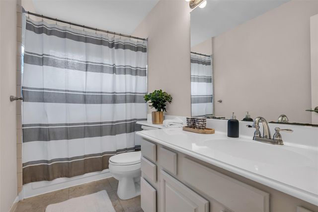 22 Cedar Chase Place, The Woodlands, TX 77381