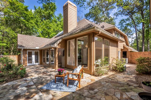 22 Cedar Chase Place, The Woodlands, TX 77381