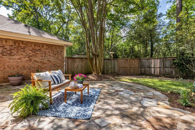 22 Cedar Chase Place, The Woodlands, TX 77381