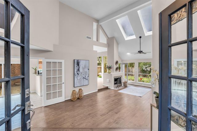 22 Cedar Chase Place, The Woodlands, TX 77381