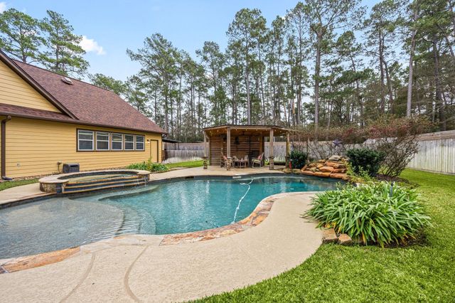 24466 Pipestem Drive, Magnolia, TX 77355