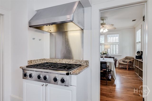 226 E 53rd Street, Savannah, GA 31405