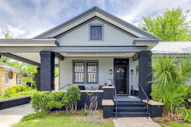 226 E 53rd Street, Savannah, GA 31405