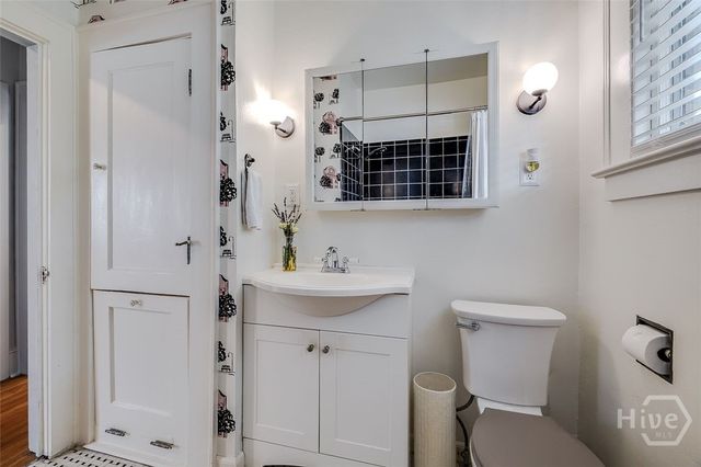 226 E 53rd Street, Savannah, GA 31405