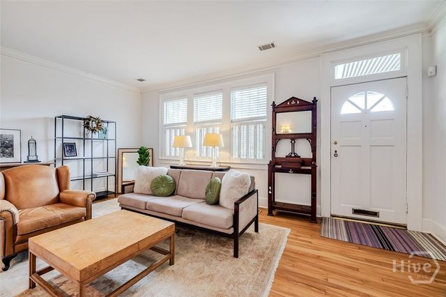 226 E 53rd Street, Savannah, GA 31405