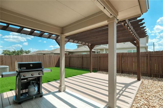 104 Dunlin LN, Leander, TX 78641