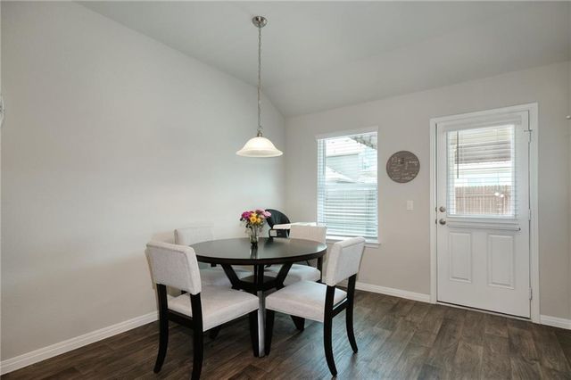 104 Dunlin LN, Leander, TX 78641