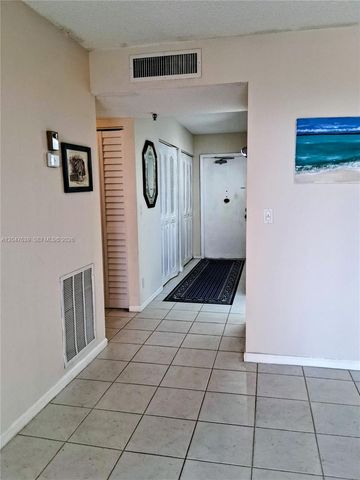 14623 Bonaire Blvd 704, Delray Beach, FL 33446
