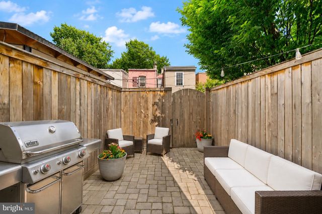 2263 12TH PL NW, Washington, DC 20009