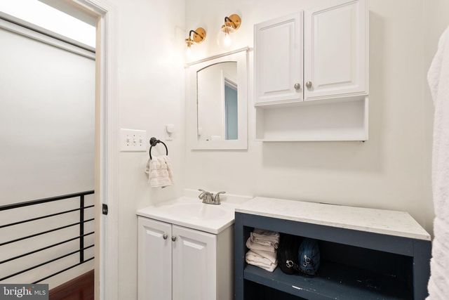 2263 12TH PL NW, Washington, DC 20009