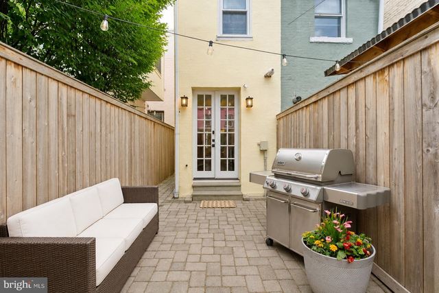 2263 12TH PL NW, Washington, DC 20009