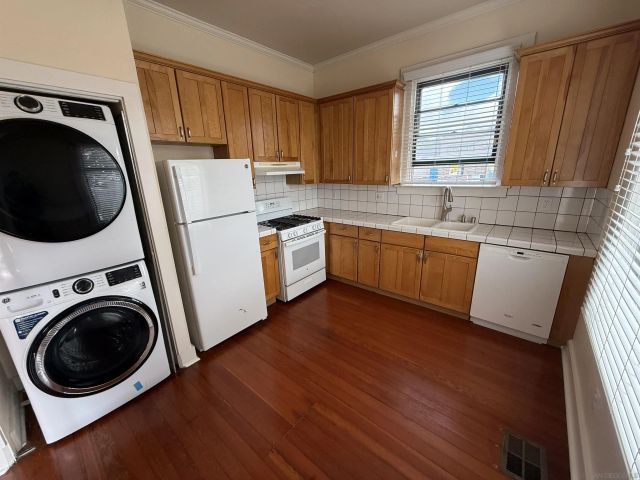 572 21st Street, San Diego, CA 92102