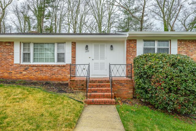 1322 Vanessa Drive, Hixson, TN 37343