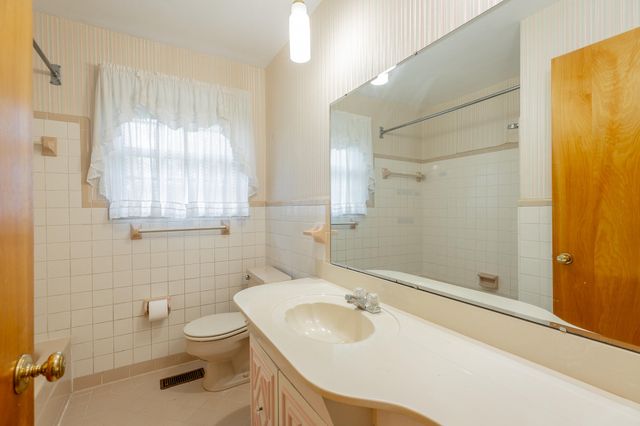 1322 Vanessa Drive, Hixson, TN 37343