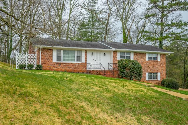 1322 Vanessa Drive, Hixson, TN 37343