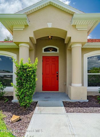 298 Silver Frost Street SE, Palm Bay, FL 32909