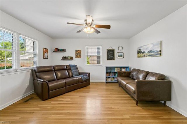 207 Telford DR, Newport News, VA 23602