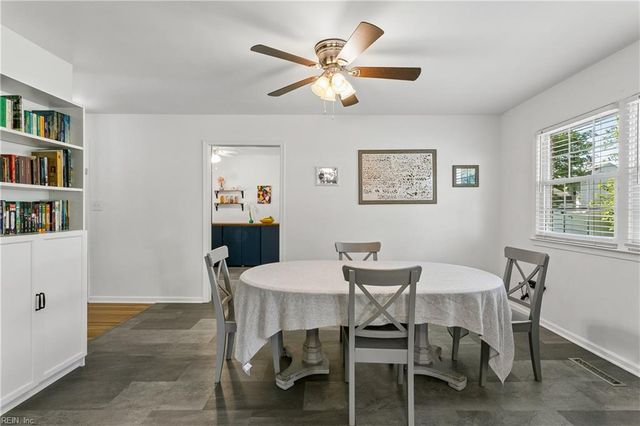207 Telford DR, Newport News, VA 23602