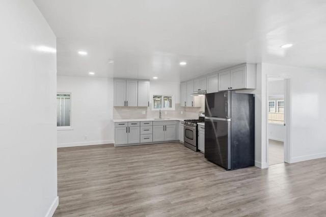 2151 Oakland Road, San Jose, CA 95131