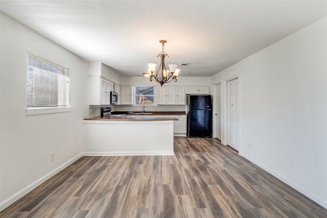 10040 Tokowa Drive, Dallas, TX 75217