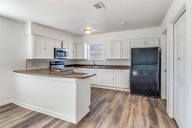 10040 Tokowa Drive, Dallas, TX 75217