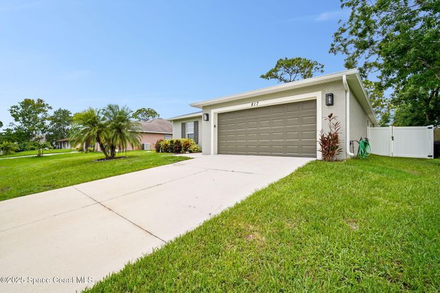 817 Carnival Road SE, Palm Bay, FL 32909
