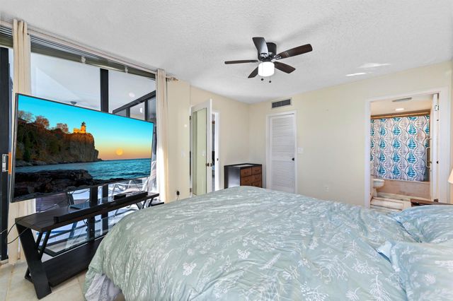 3392 NE Causeway Boulevard 103, Jensen Beach, FL 34957