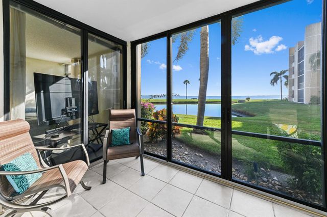 3392 NE Causeway Boulevard 103, Jensen Beach, FL 34957