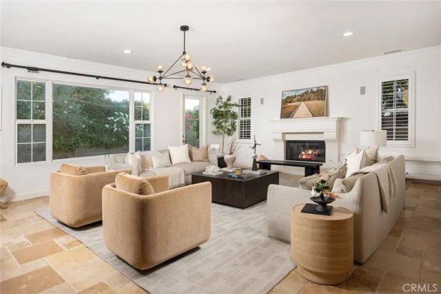 510 E Viewcrest, Azusa, CA 91702