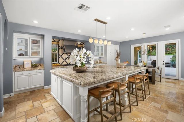 510 E Viewcrest, Azusa, CA 91702