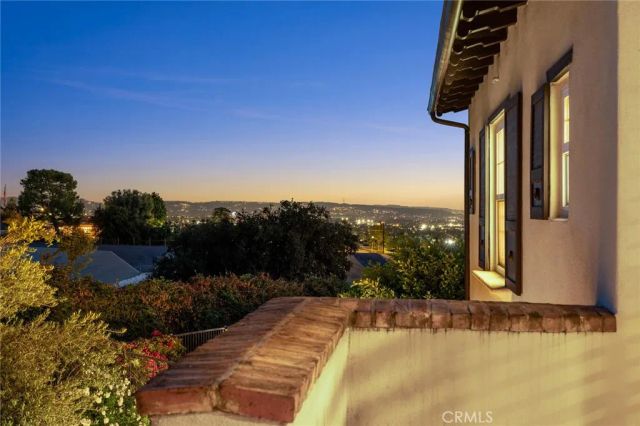 510 E Viewcrest, Azusa, CA 91702