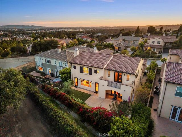 510 E Viewcrest, Azusa, CA 91702