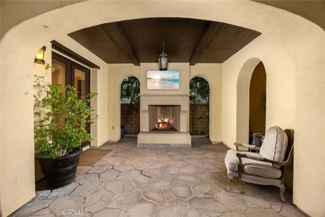 510 E Viewcrest, Azusa, CA 91702