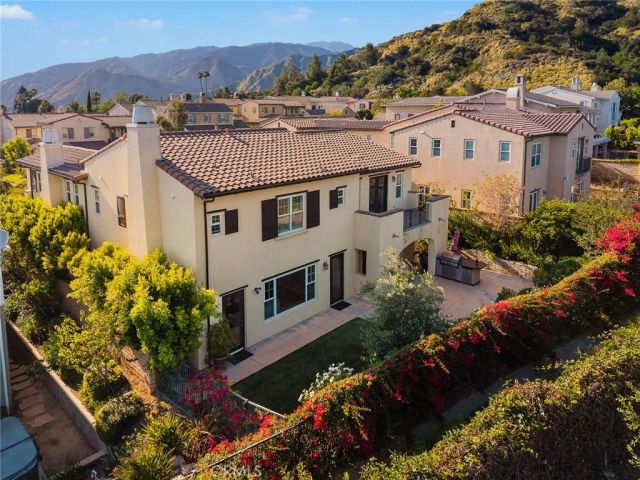 510 E Viewcrest, Azusa, CA 91702
