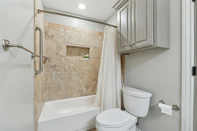 1620 Castellina Court, Edmond, OK 73034