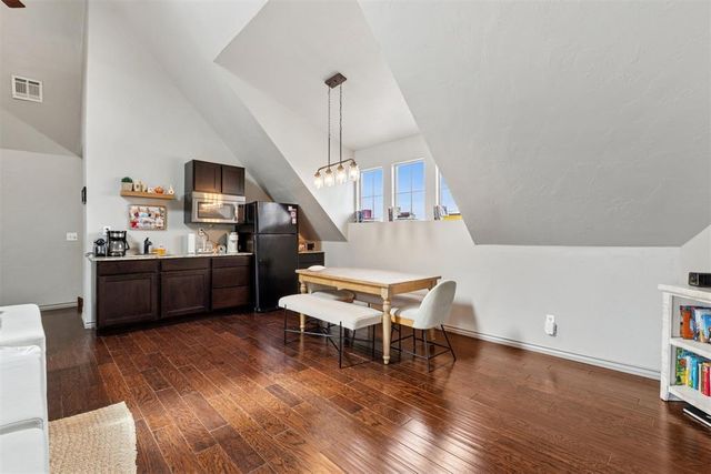 1620 Castellina Court, Edmond, OK 73034