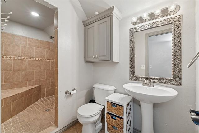 1620 Castellina Court, Edmond, OK 73034