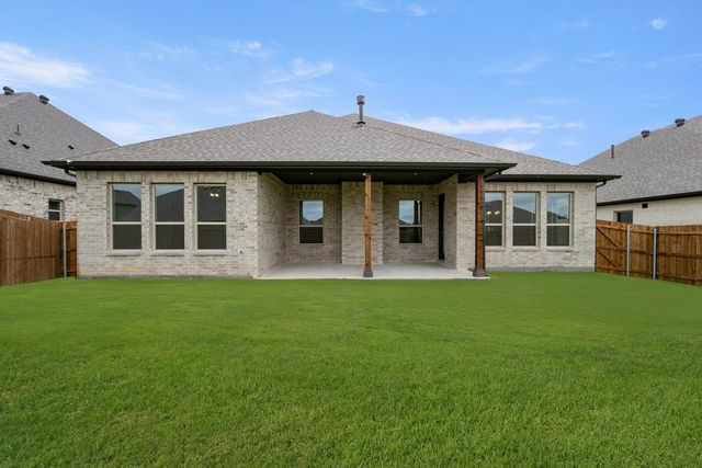 409 Daybreak Drive, Waxahachie, TX 75167