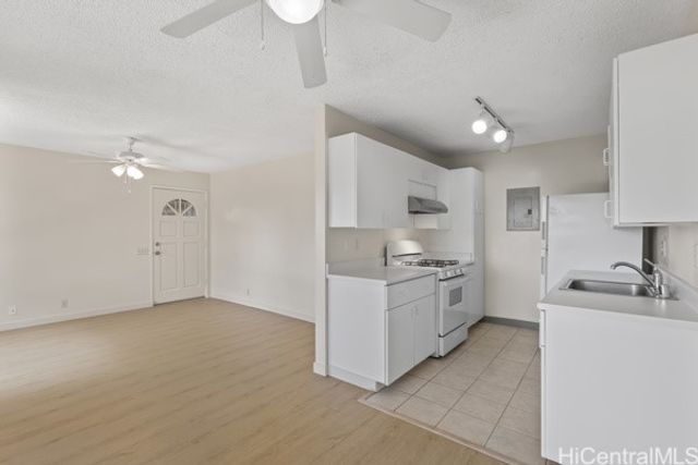 91-1239 Puamaeole Street 28D, Ewa Beach, HI 96706