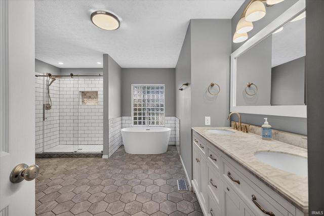 2380 E Linden Hill Drive, Bloomington, IN 47401