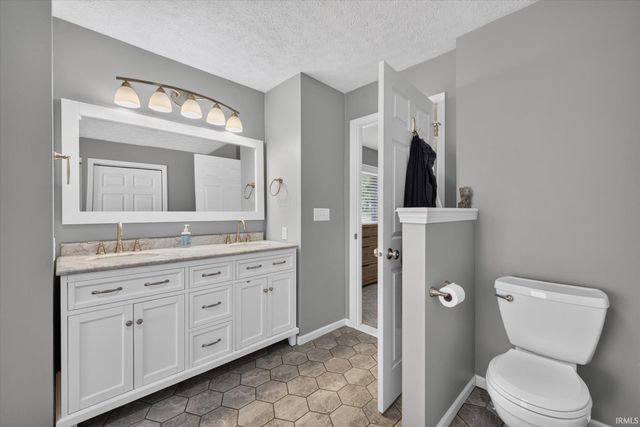 2380 E Linden Hill Drive, Bloomington, IN 47401
